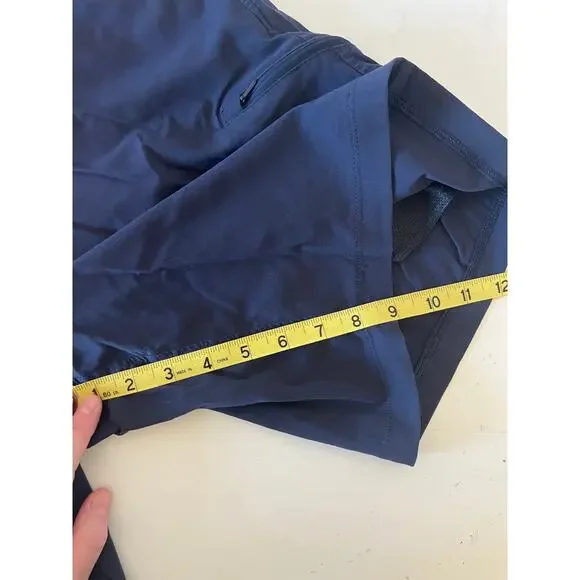 Mountain Hardwear Dynama Bermuda Short - Picture 9 of 11